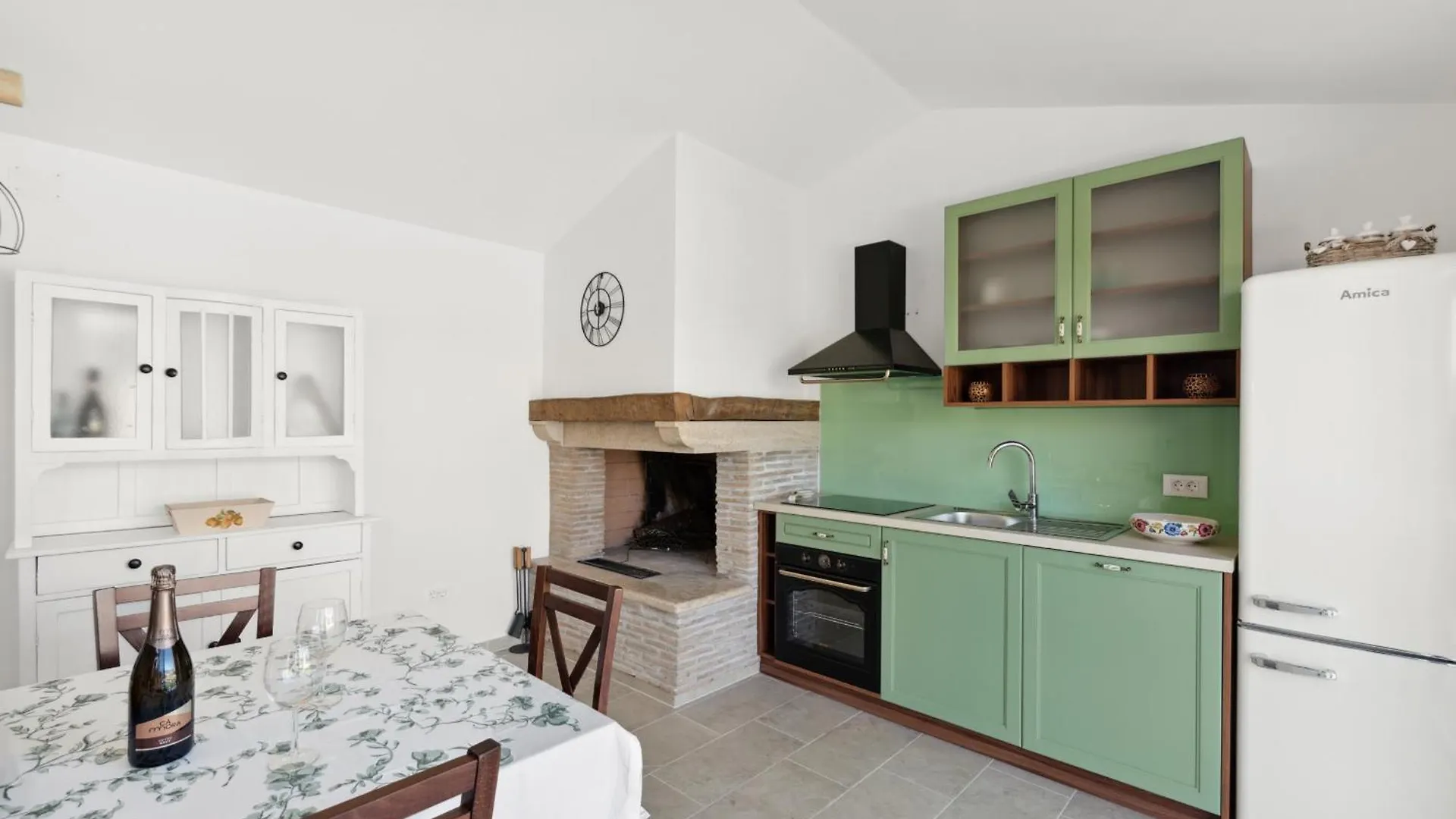 Beautiful Villa Brtonigla With Pool In Brtonigla 0*,  Croacia