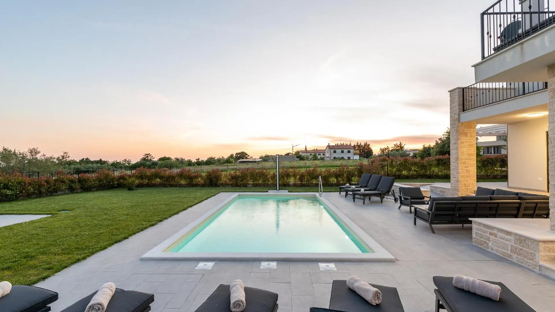 Beautiful Villa Brtonigla With Pool In Brtonigla