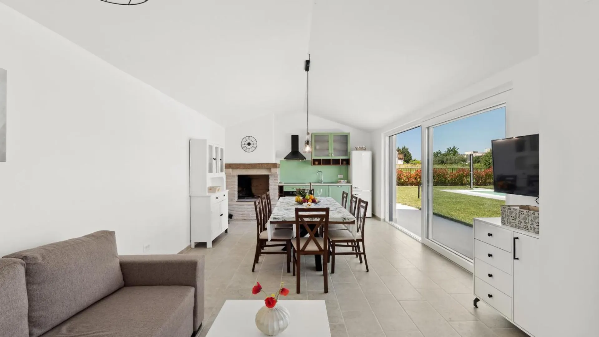 Beautiful Villa Brtonigla With Pool In Brtonigla 0*,