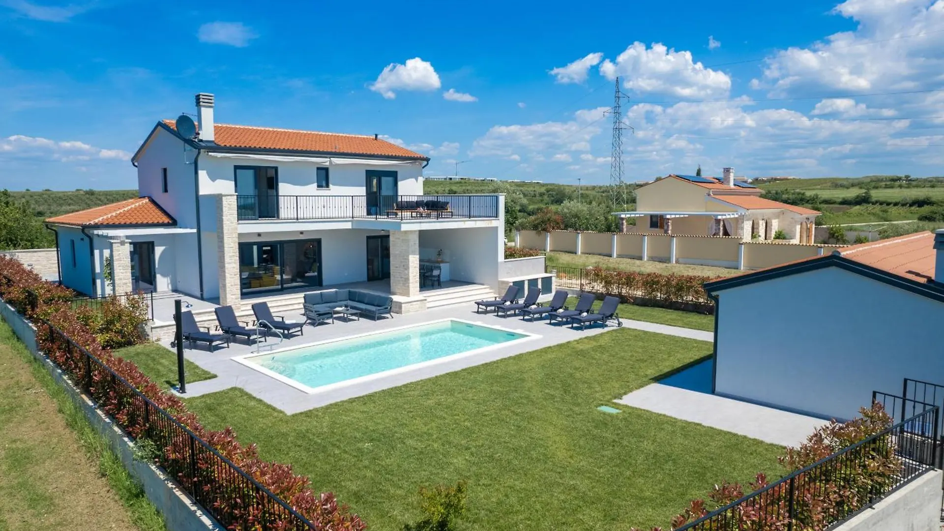 Beautiful Villa Brtonigla With Pool In Brtonigla